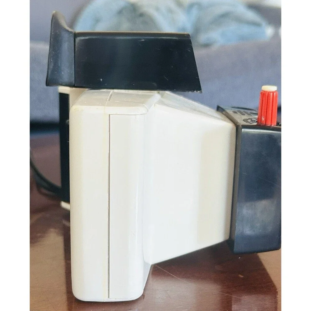 Swinger Model 20‎ Vintage Polaroid Roll Film Land Camera Vintage 60's Untested